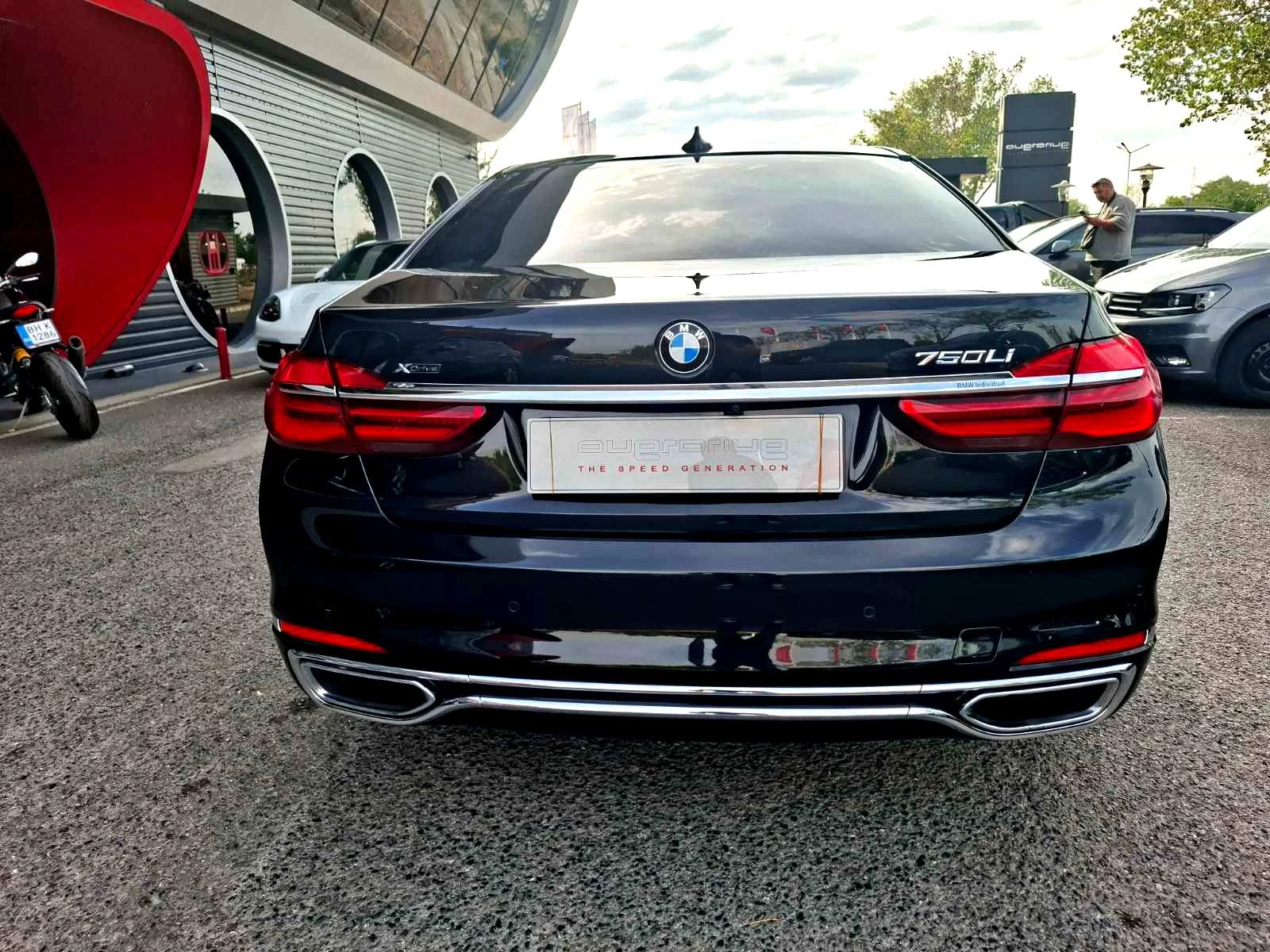 BMW 750 Li XDrive - изображение 5