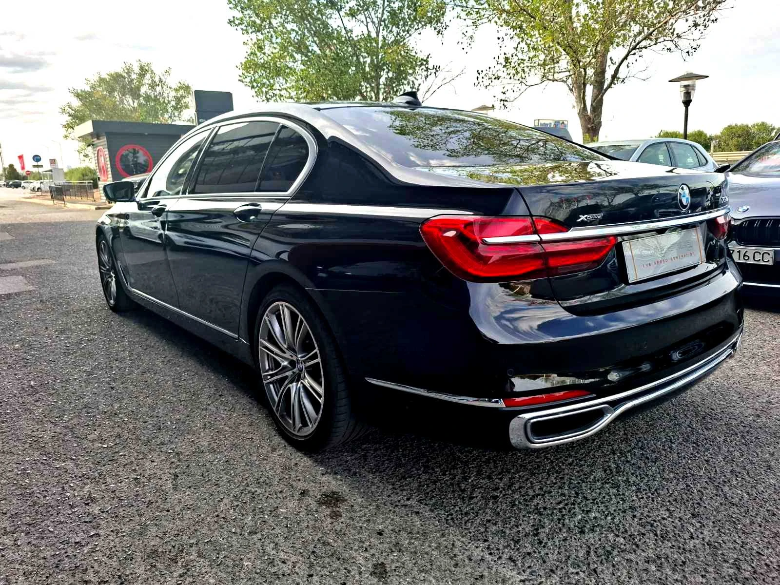 BMW 750 Li XDrive - изображение 4
