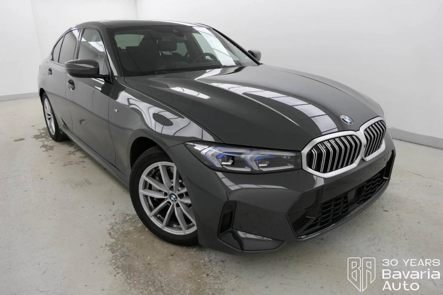 BMW 330 i xDrive M Sport Paket Sportautomatic | Mobile.bg   4