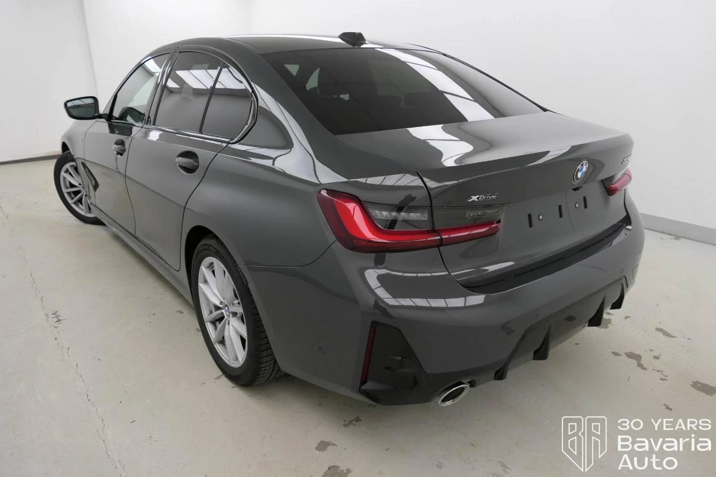 BMW 330 i xDrive M Sport Paket Sportautomatic | Mobile.bg   2