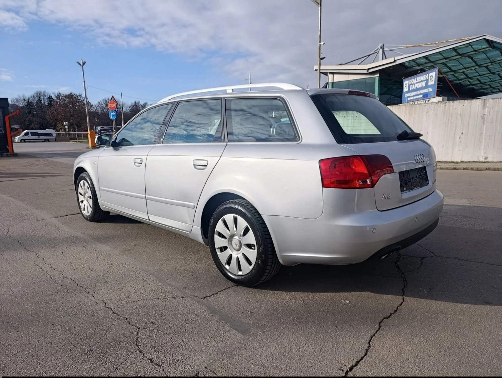 Audi A4  - изображение 5