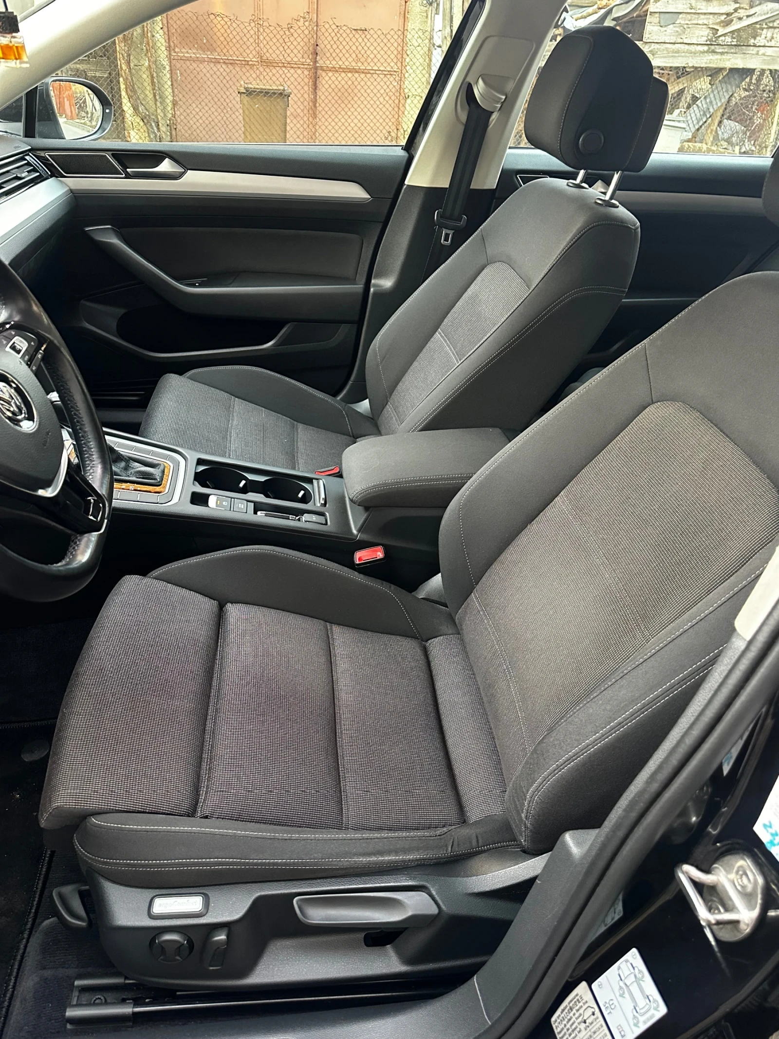 VW Passat, снимка 9 - Автомобили и джипове - 53712185