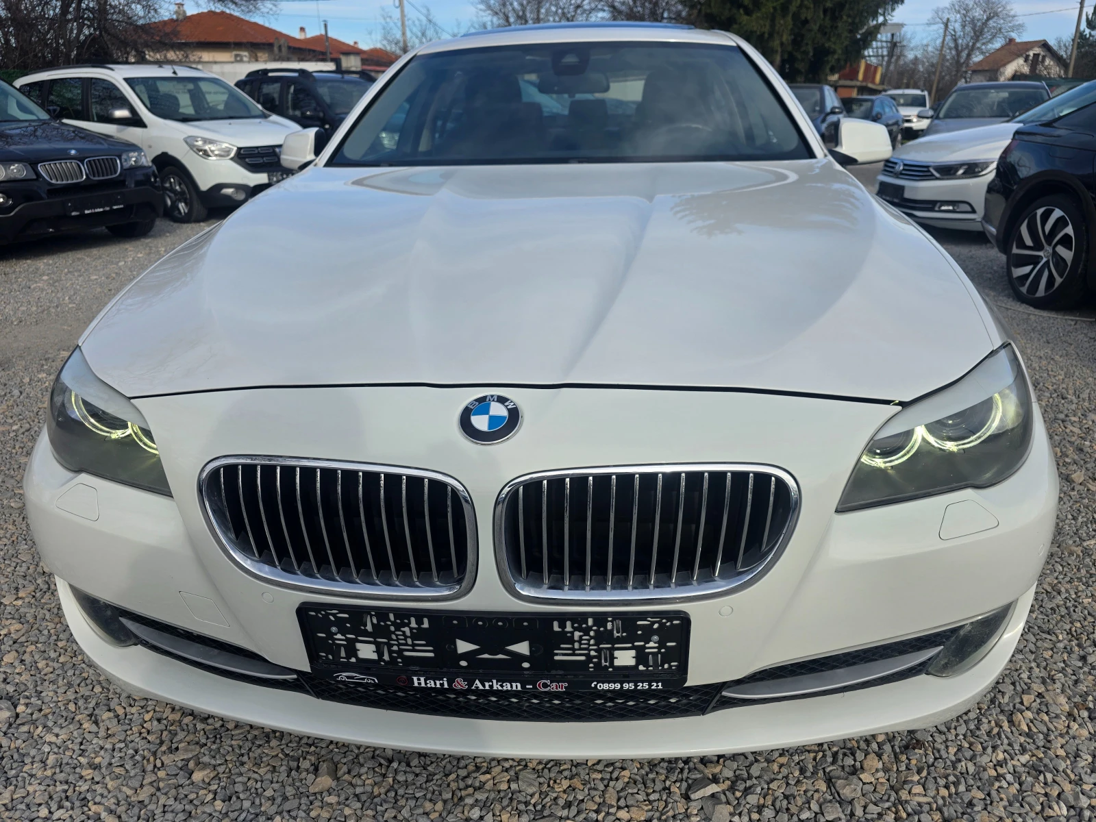 BMW 520 D-АВТОМАТИК-НАВИГАЦИЯ-КОЖА, снимка 2 - Автомобили и джипове - 53799929