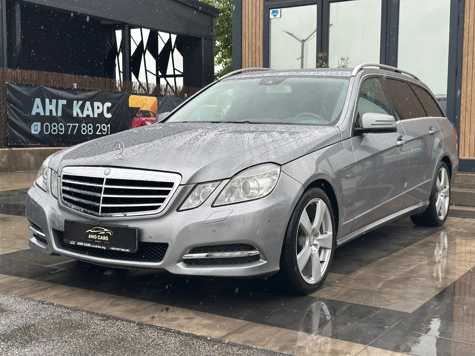 Mercedes-Benz E 250 * 4Matic* 7G-Tronic* 2013г.* 
