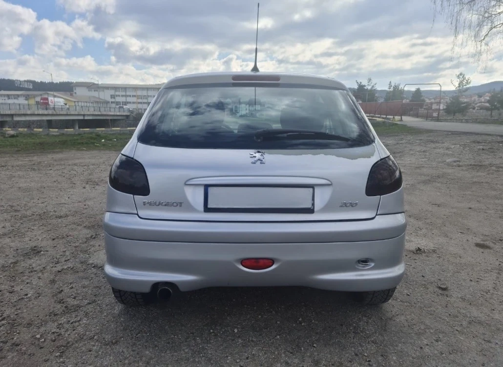 Peugeot 206 1.4, снимка 4 - Автомобили и джипове - 54158729