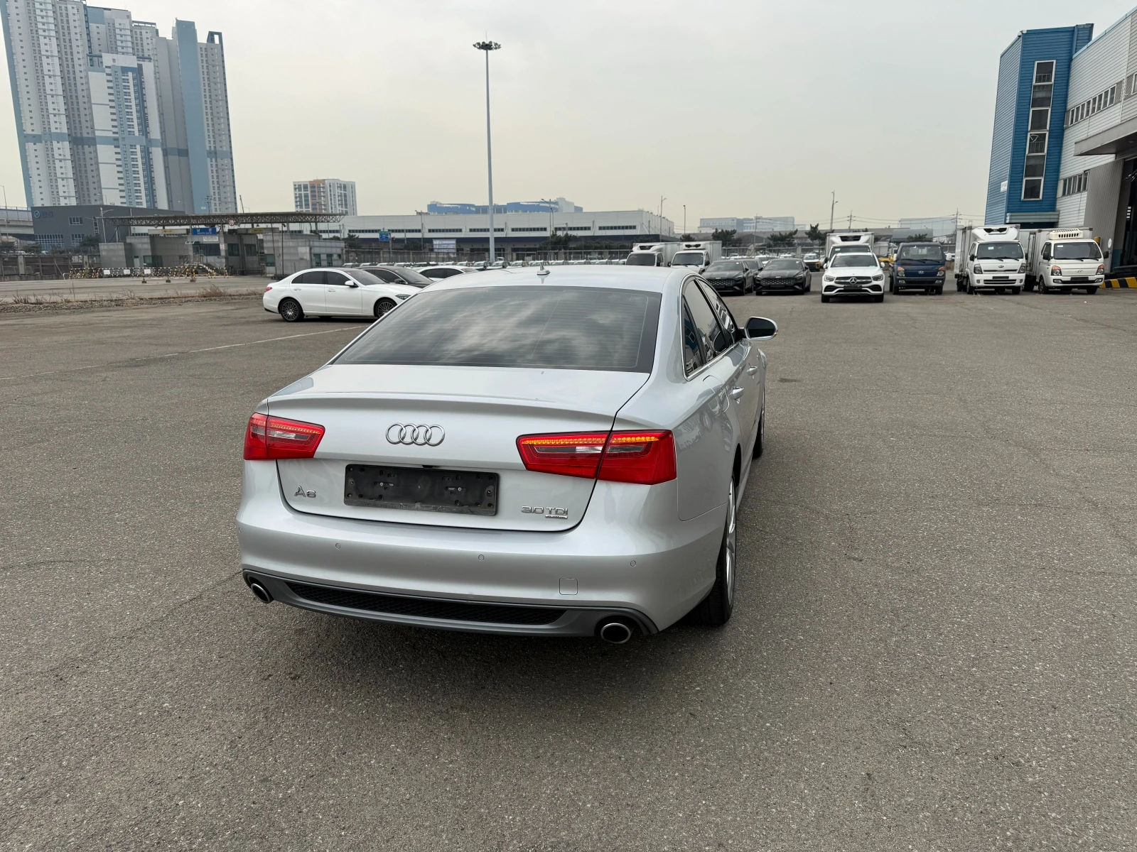 Audi A6 3.0TDI-SLine-Quattro, снимка 3 - Автомобили и джипове - 54249530