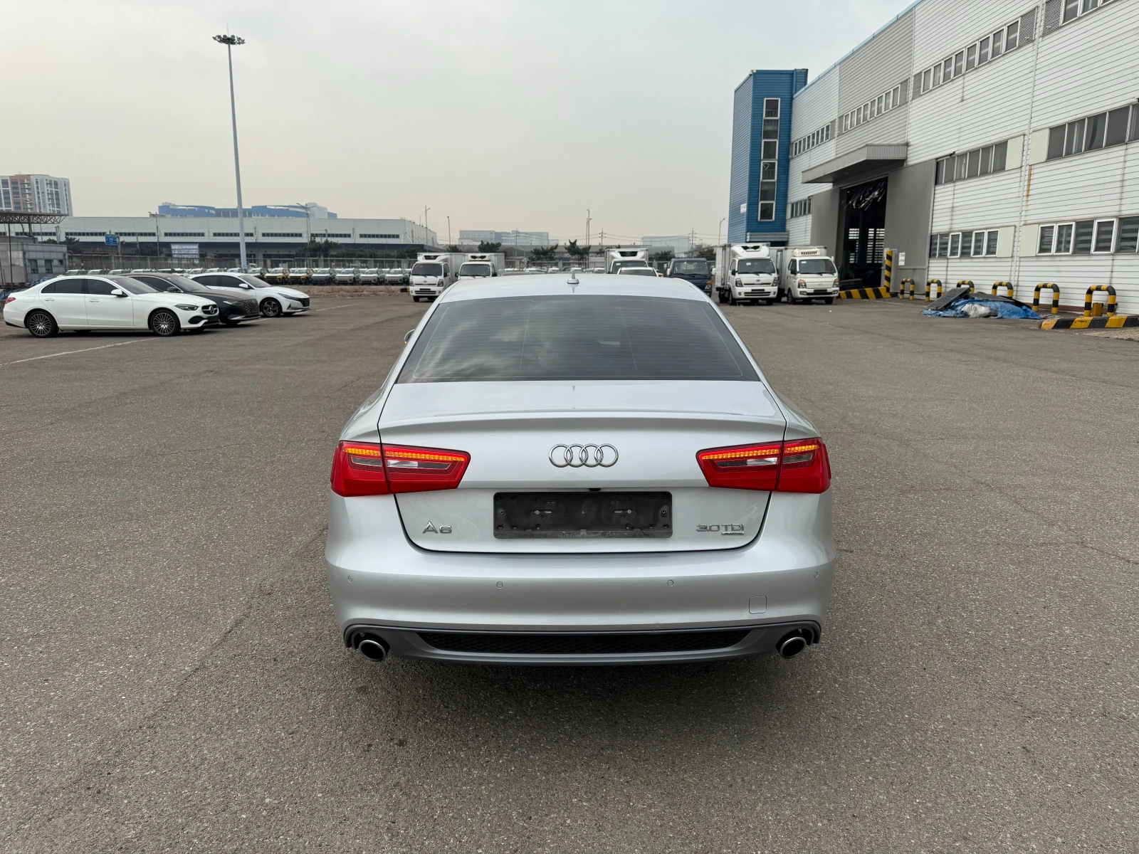 Audi A6 3.0TDI-SLine-Quattro, снимка 5 - Автомобили и джипове - 54249530