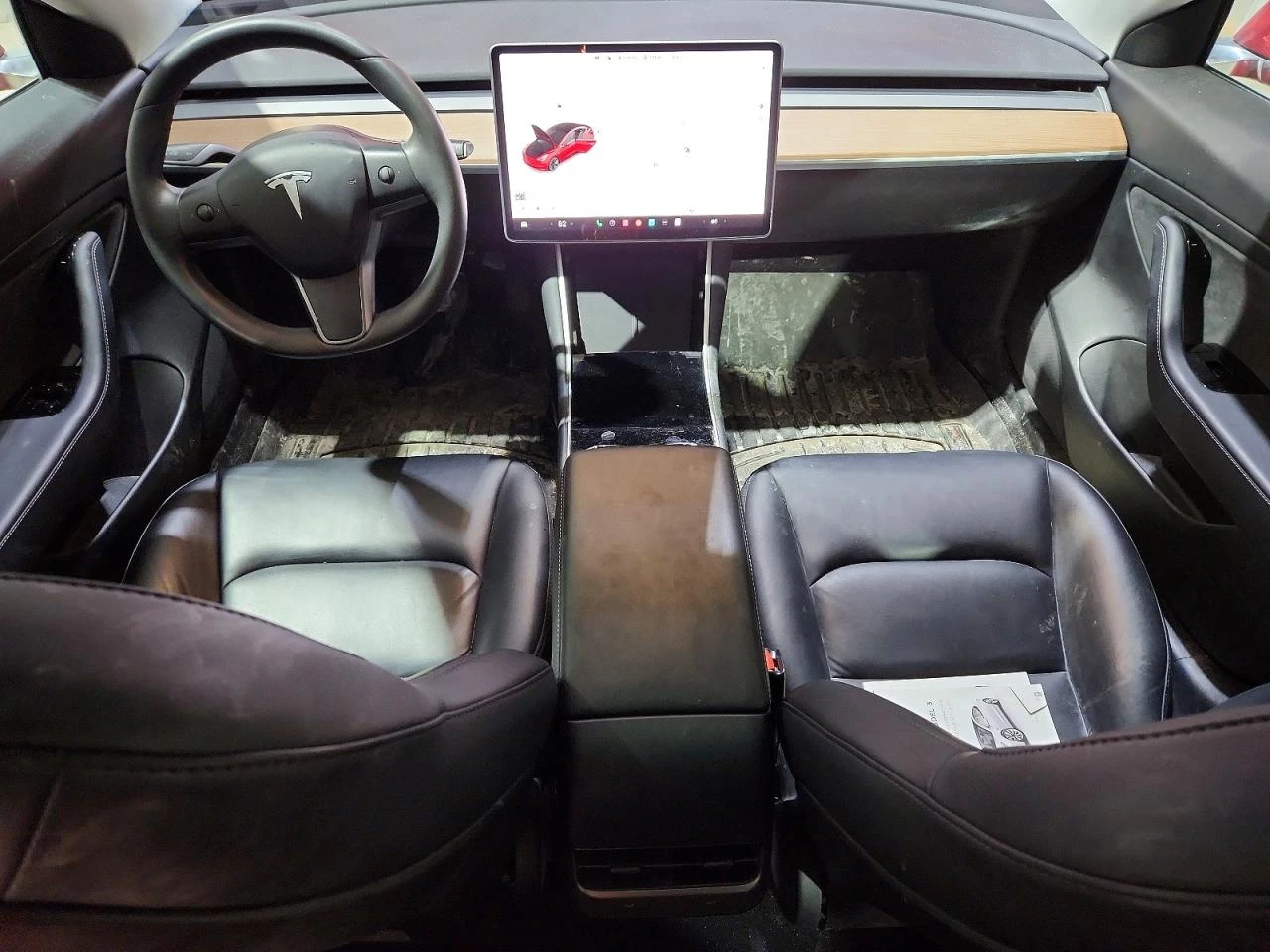 Tesla Model 3, снимка 8 - Автомобили и джипове - 54743855
