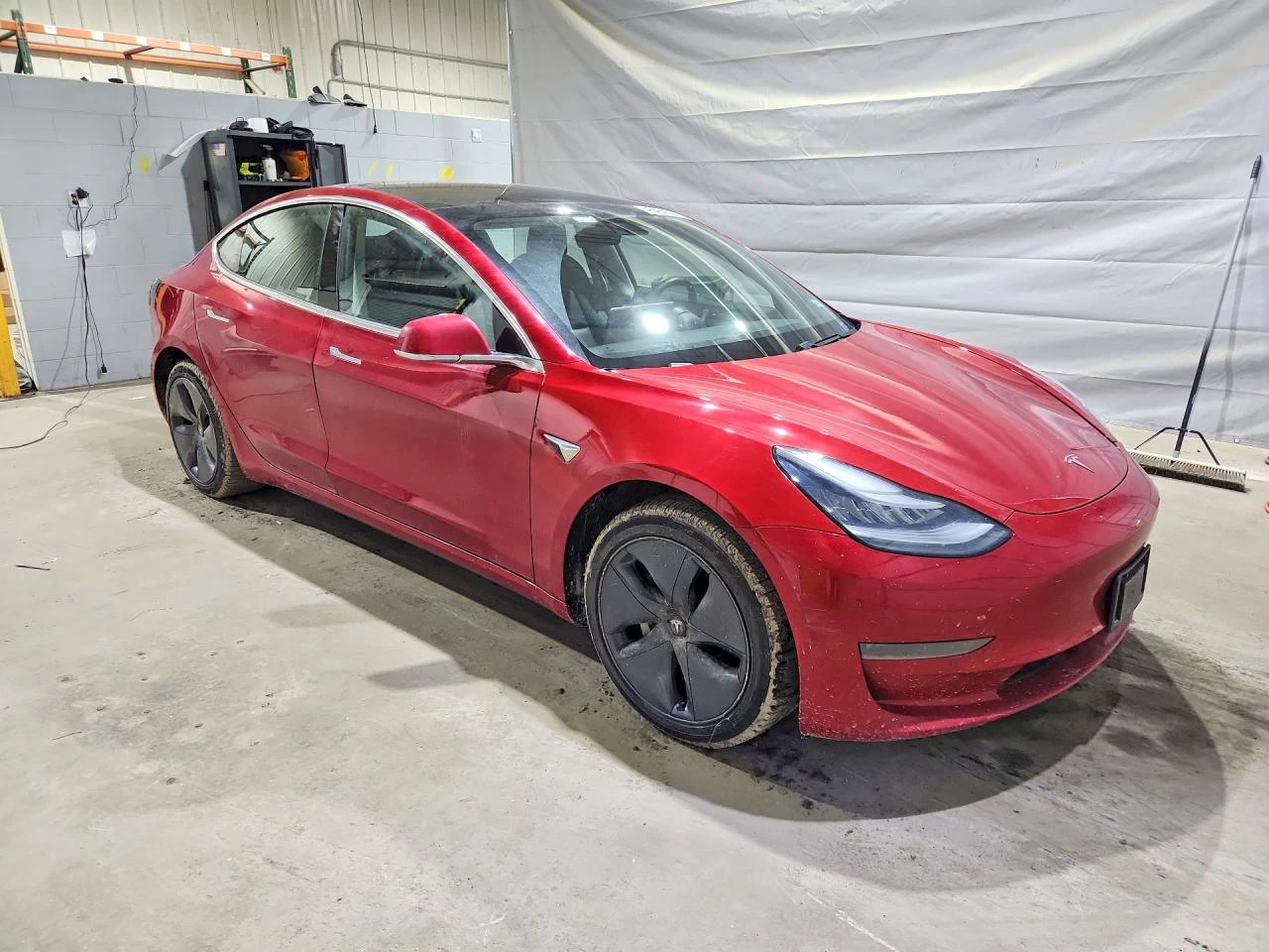 Tesla Model 3, снимка 4 - Автомобили и джипове - 54743855