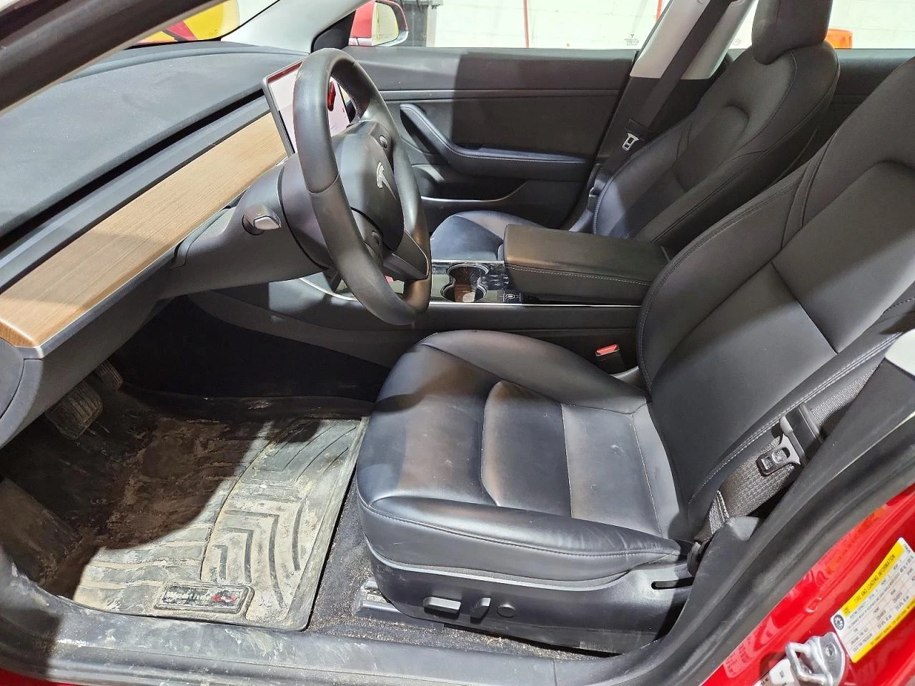 Tesla Model 3, снимка 7 - Автомобили и джипове - 54743855