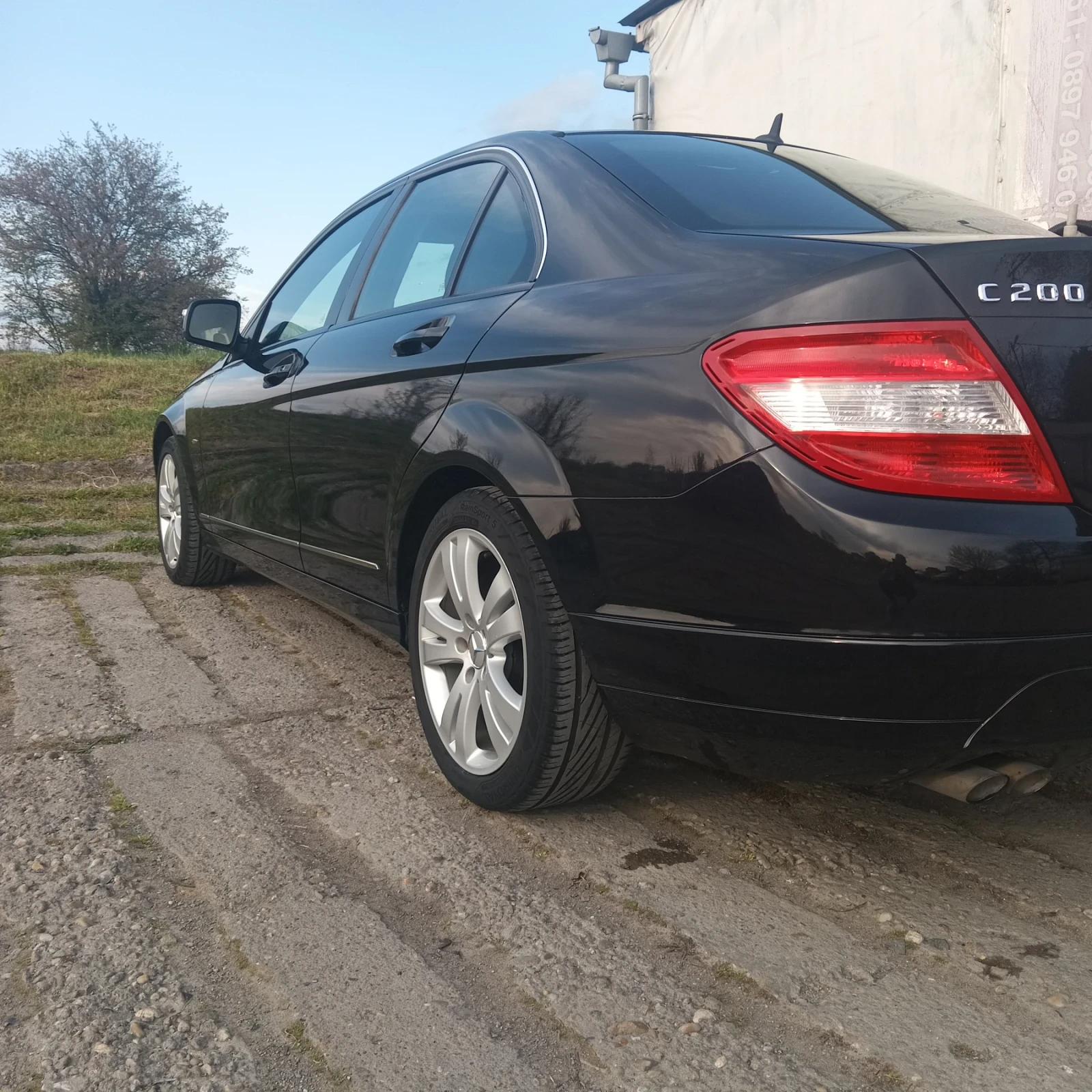 Mercedes-Benz C 200, снимка 10 - Автомобили и джипове - 55071039