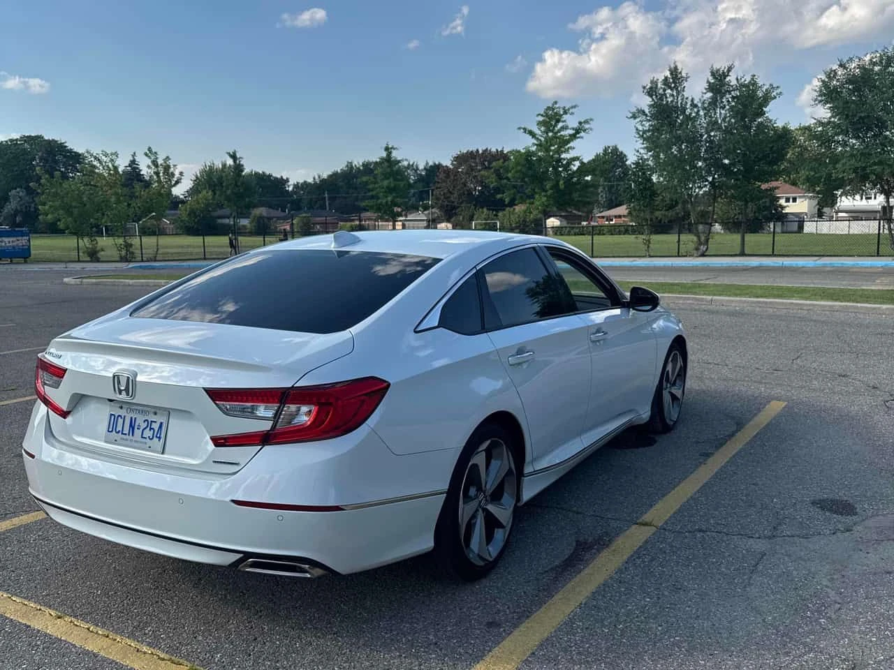 Honda Accord TOURING| KEYLESS| HUD| ОБДУХВАНЕ| ПАМЕТ| 2 КЛЮЧА, снимка 6 - Автомобили и джипове - 55395379