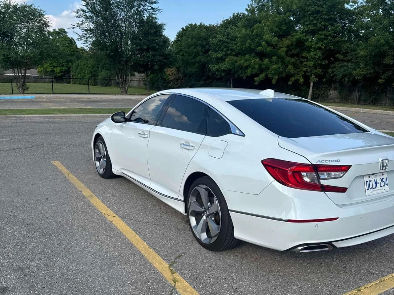 Honda Accord TOURING| KEYLESS| HUD| ОБДУХВАНЕ| ПАМЕТ| 2 КЛЮЧА, снимка 4 - Автомобили и джипове - 55395379