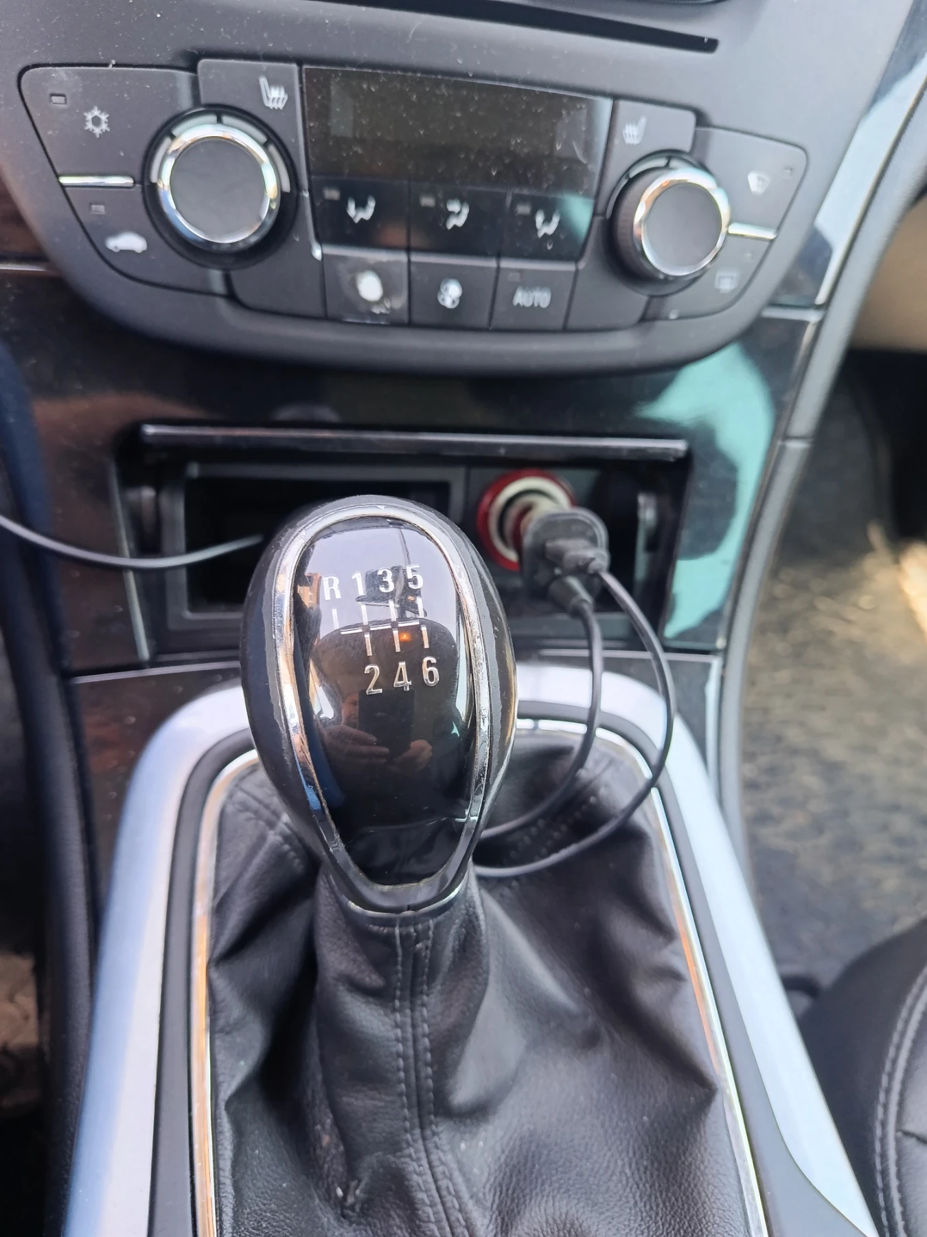 Opel Insignia 1800 куб. 140 к.с., снимка 7 - Автомобили и джипове - 55572252