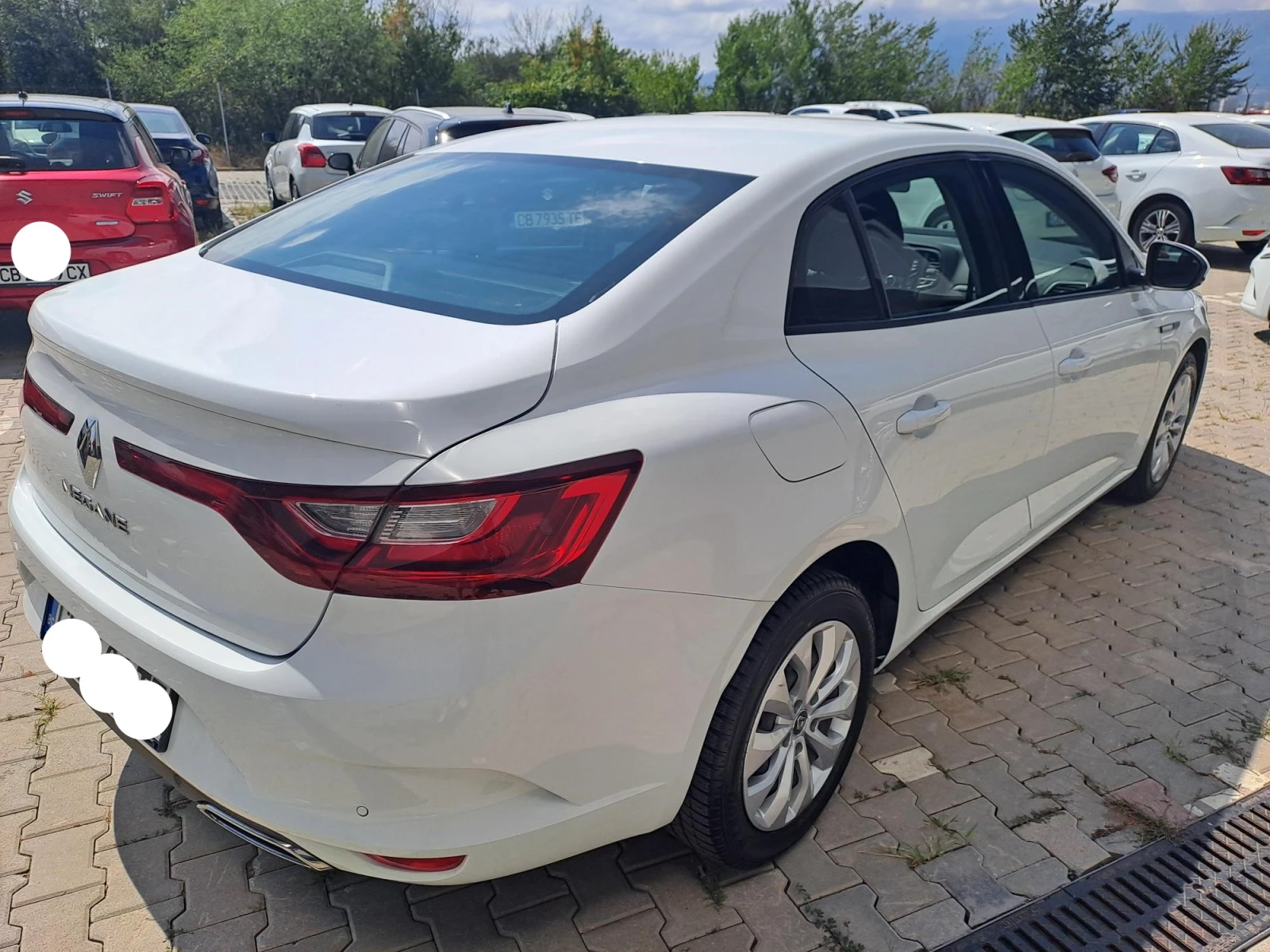 Renault Megane 1.3 TCe Life 140к.с. Супер Лятна разпродажба, снимка 4 - Автомобили и джипове - 55664082