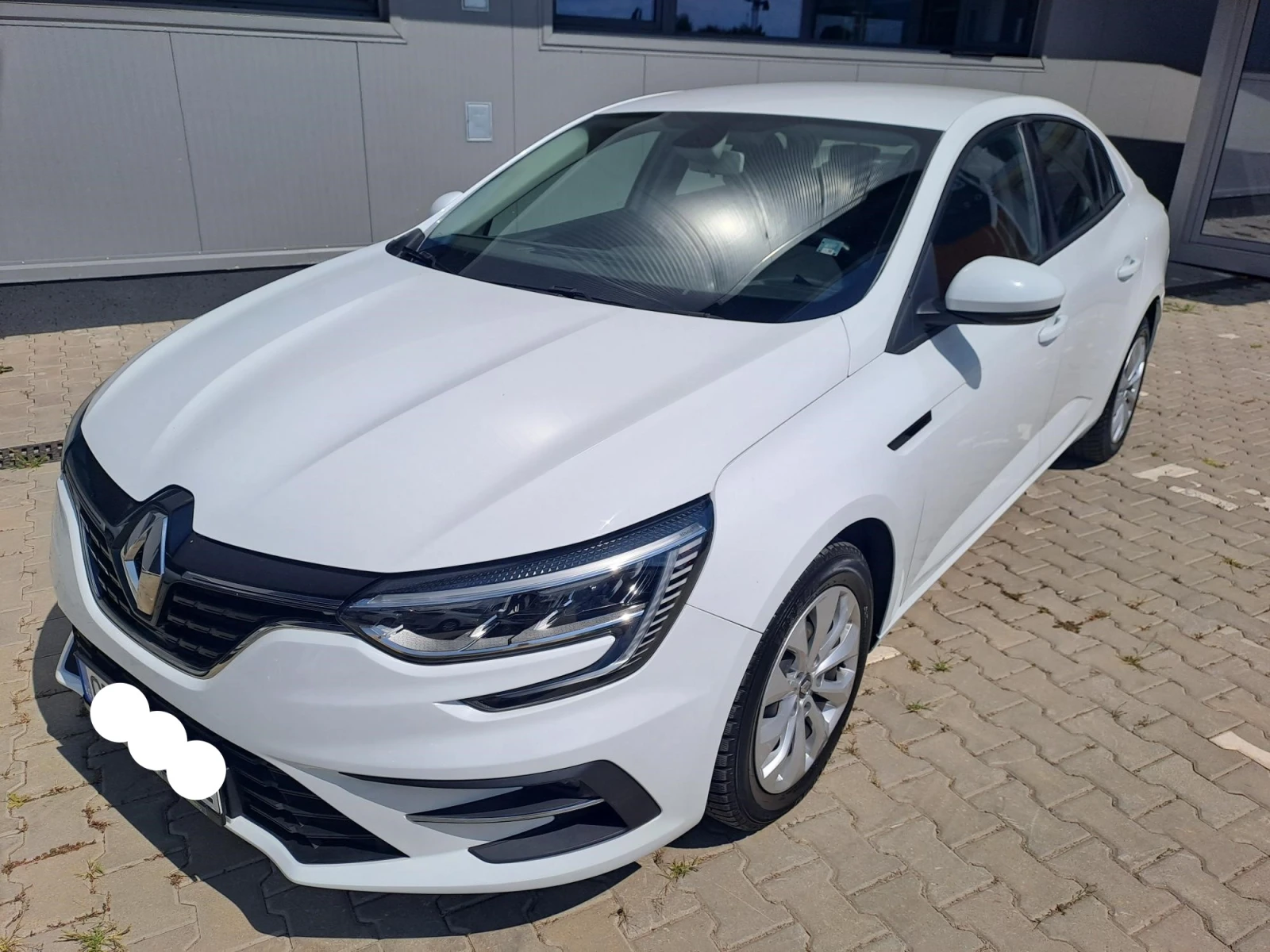 Renault Megane 1.3 TCe Life 140к.с. Супер Лятна разпродажба