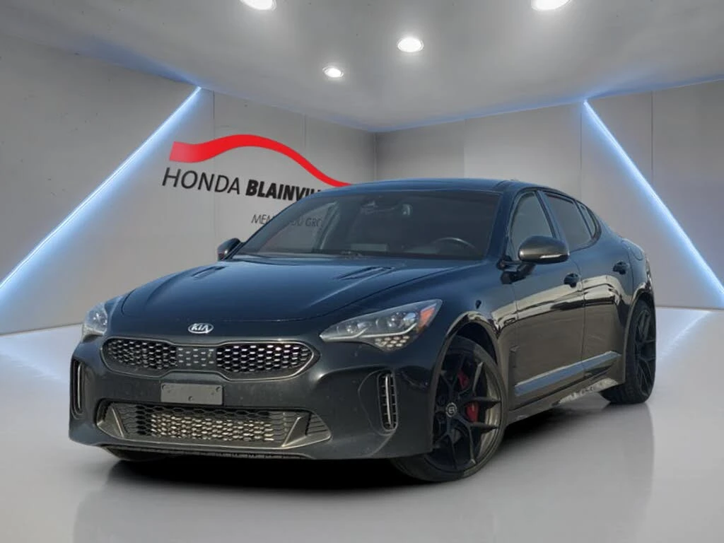 Kia Stinger 3.3 GT 4X4* DISTRONIC* HARMAN KARDON* 360* ХЕДЪП* 