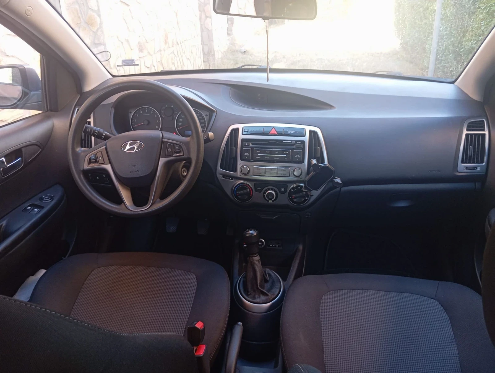 Hyundai I20 ������ � ��� | Mobile.bg � ����������� 10