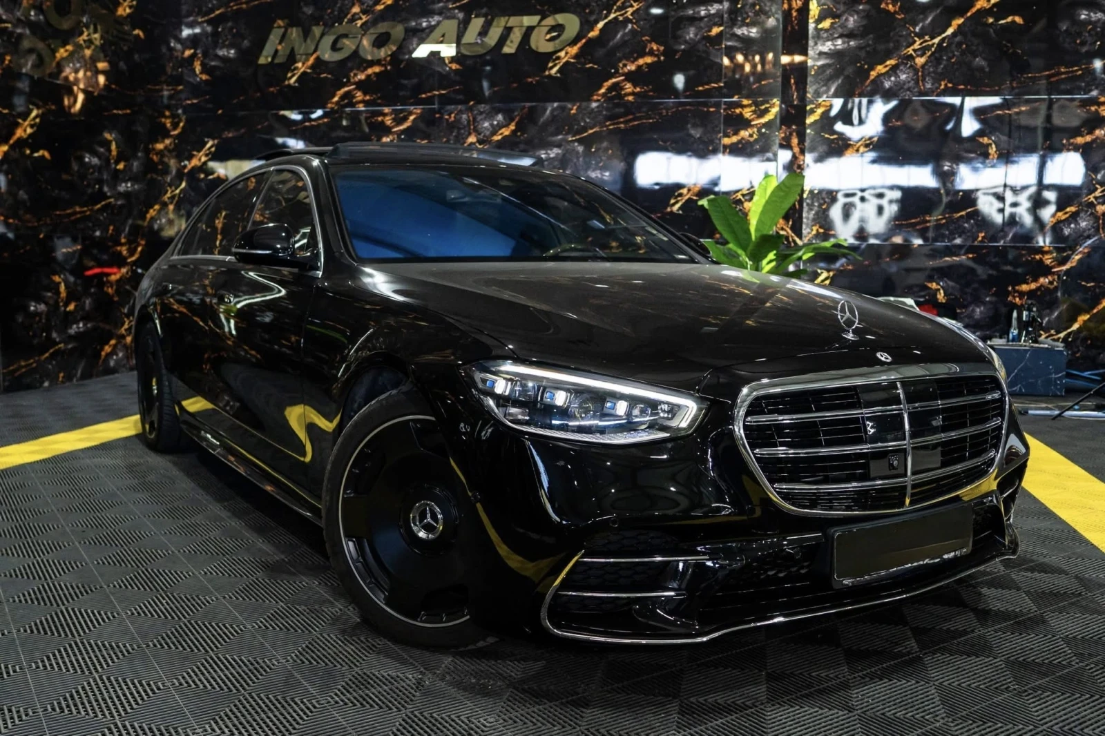 Mercedes-Benz S 400 Гаранция, снимка 2 - Автомобили и джипове - 56076018