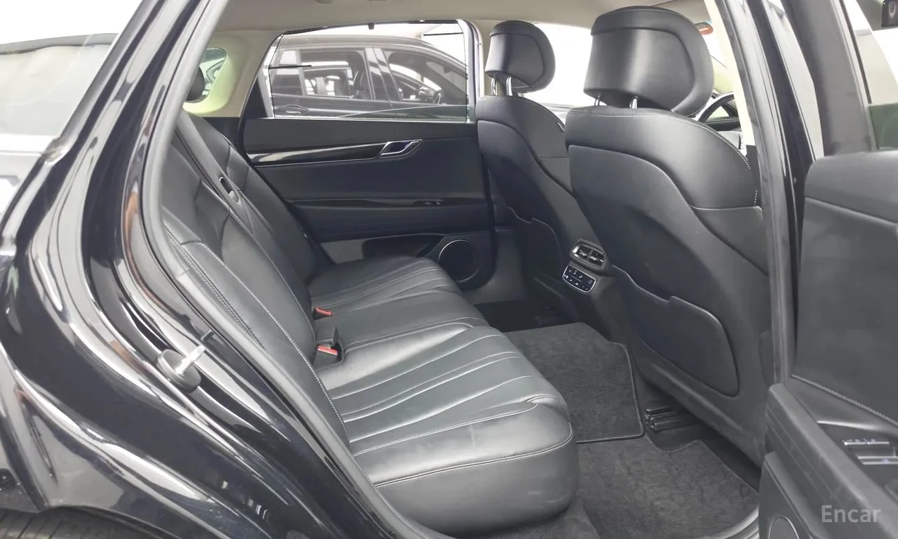 Genesis G80  Gasoline 2.5 Turbo AWD| ОПЦИЯ ЗА ФИНАНСИРАНЕ, снимка 12 - Автомобили и джипове - 56103608