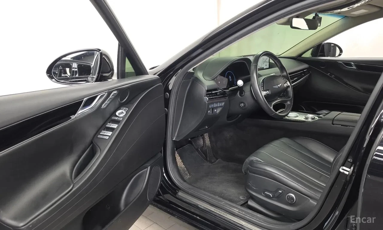 Genesis G80  Gasoline 2.5 Turbo AWD| ОПЦИЯ ЗА ФИНАНСИРАНЕ, снимка 10 - Автомобили и джипове - 56103608