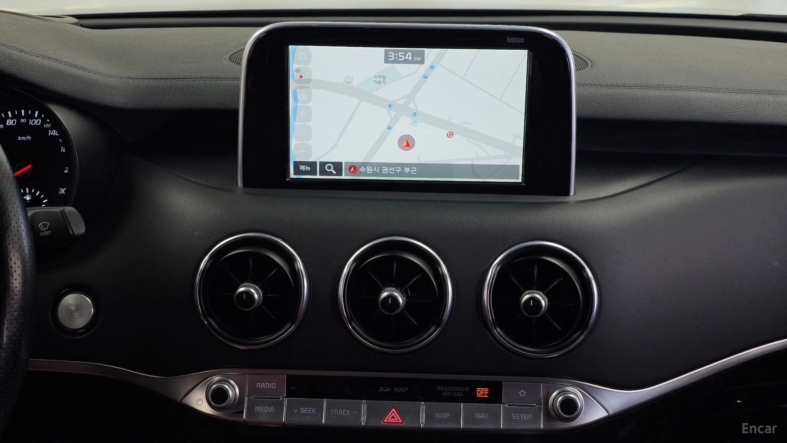 Kia Stinger 3.3 GT - DISTRONIC - HUD - ОБДУХ - LEXICON -360CAM, снимка 14 - Автомобили и джипове - 56113772