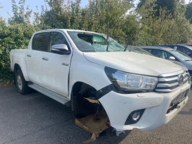 Toyota Hilux 2.4D4D, снимка 2