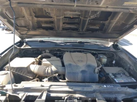 Toyota Tacoma Trd Sport, снимка 10