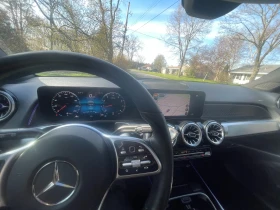 Mercedes-Benz GLB, снимка 3