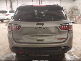 Jeep Compass TRAILHAWK 4X4ЛУКС КОМПАКТЕН ПРОХОДИМ ОФРОУД - 14500 € / 28359.53 лв. - 35323690 7