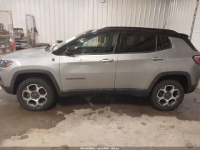 Jeep Compass TRAILHAWK 4X4ЛУКС КОМПАКТЕН ПРОХОДИМ ОФРОУД - 14500 € / 28359.53 лв. - 35323690 8