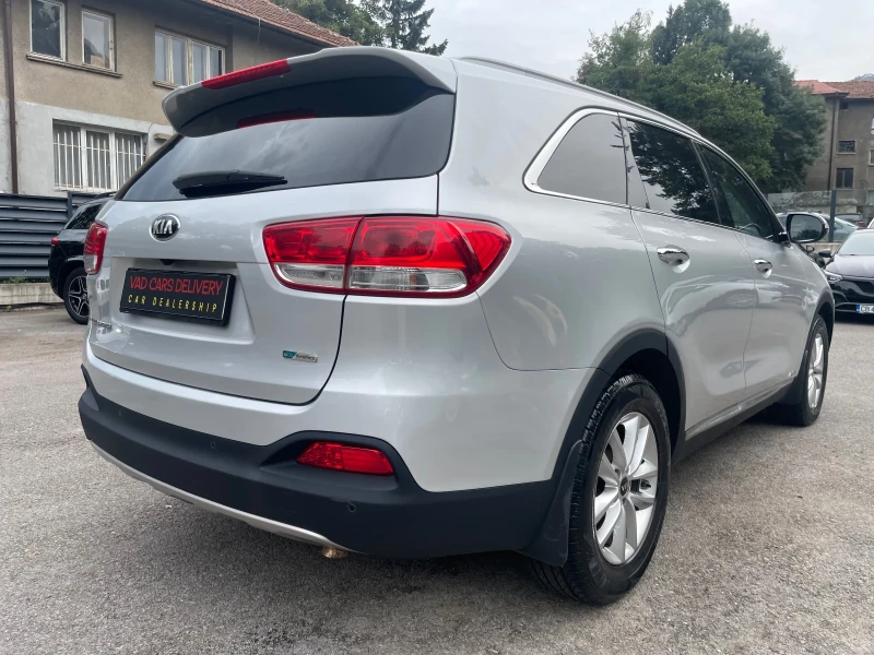 Kia Sorento 2.2CRDI 4WD REBEL 200HP 7Местен, снимка 6 - Автомобили и джипове - 47187093