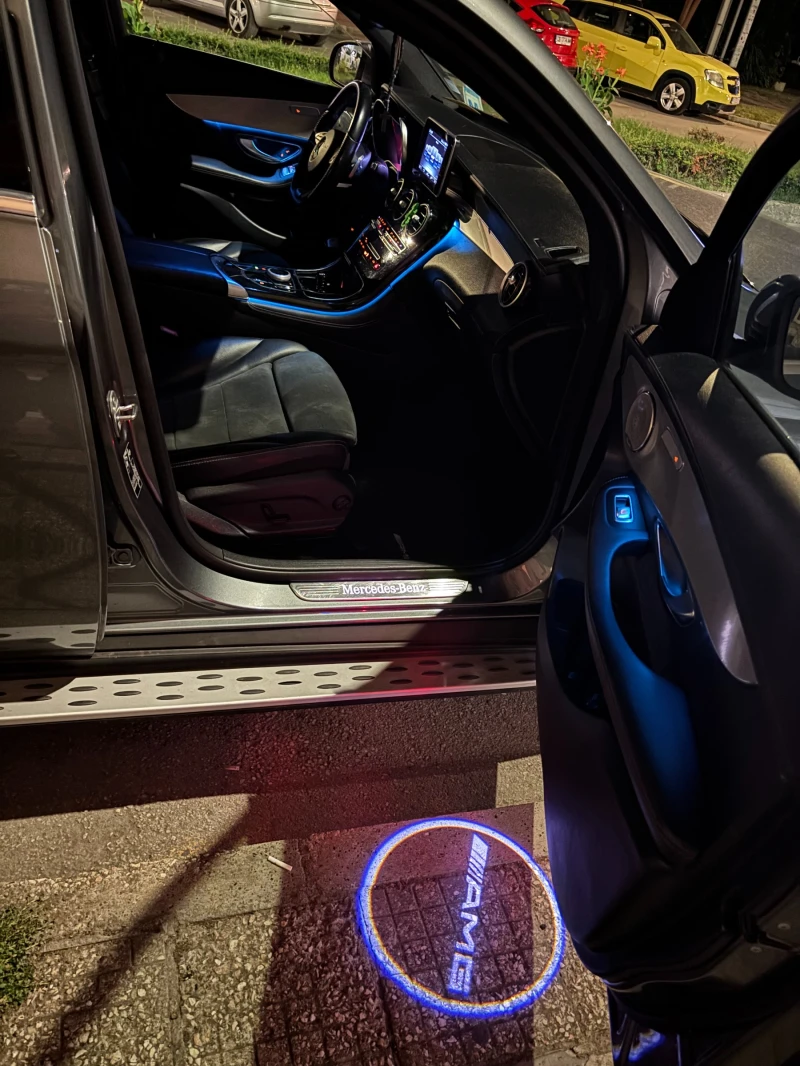 Mercedes-Benz GLC AMG, снимка 17 - Автомобили и джипове - 51564495