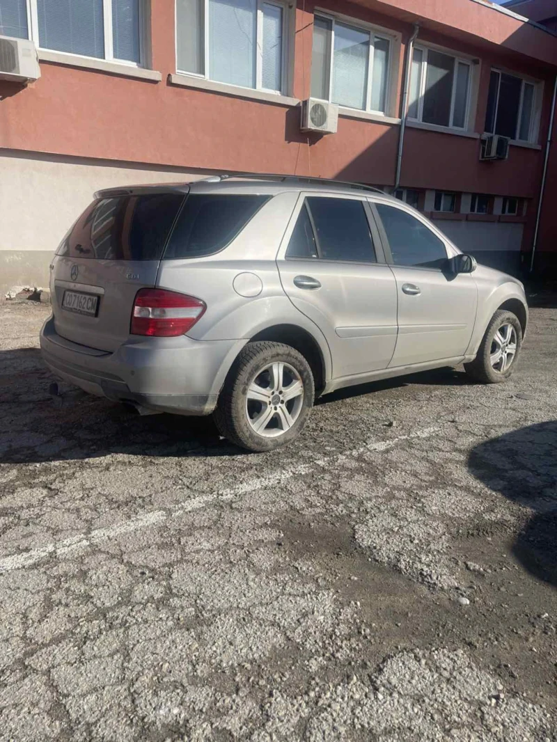 Mercedes-Benz ML 320, снимка 3 - Автомобили и джипове - 53150879