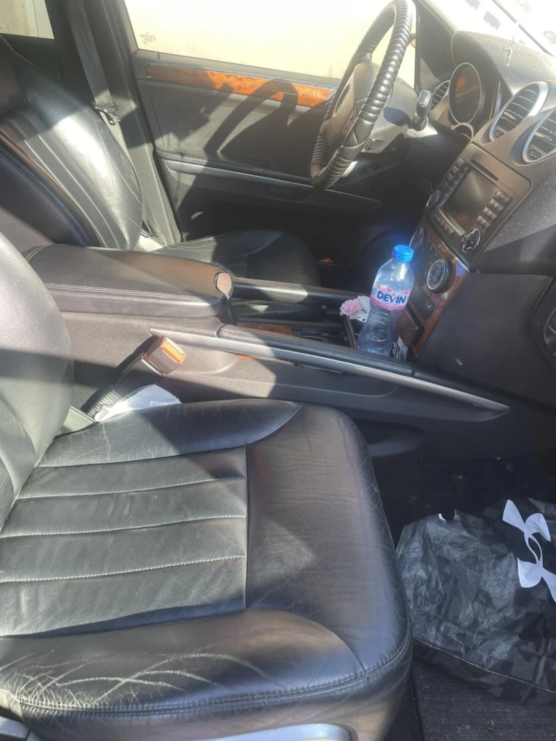 Mercedes-Benz ML 320, снимка 6 - Автомобили и джипове - 53150879