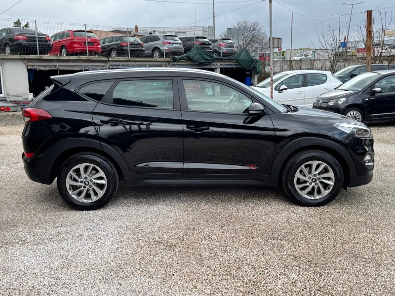 Hyundai Tucson АВТОМАТ, снимка 3 - Автомобили и джипове - 53236840