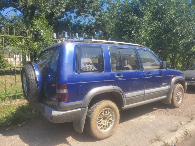 Isuzu Trooper 3.0 D, снимка 2 - Автомобили и джипове - 53254330