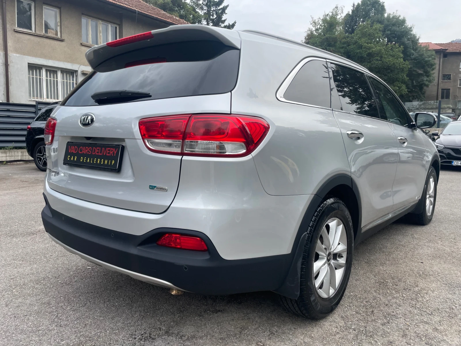 Kia Sorento 2.2CRDI 4WD 200HP 7Местен - изображение 6