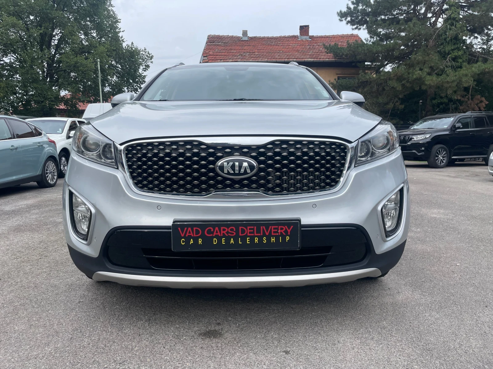 Kia Sorento 2.2CRDI 4WD 200HP 7Местен - изображение 3