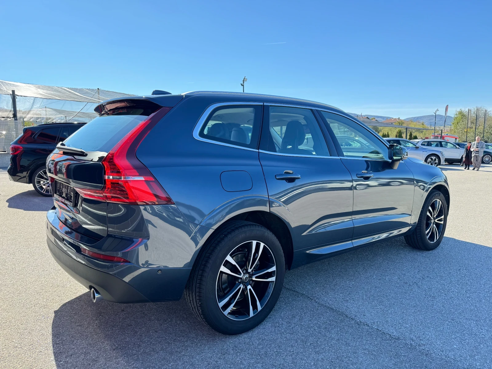 Volvo XC60 2.0D-4X4-LANE ASSIST-BLIND SPOT-DISTRONIC-ПОДГРЕВ - изображение 5