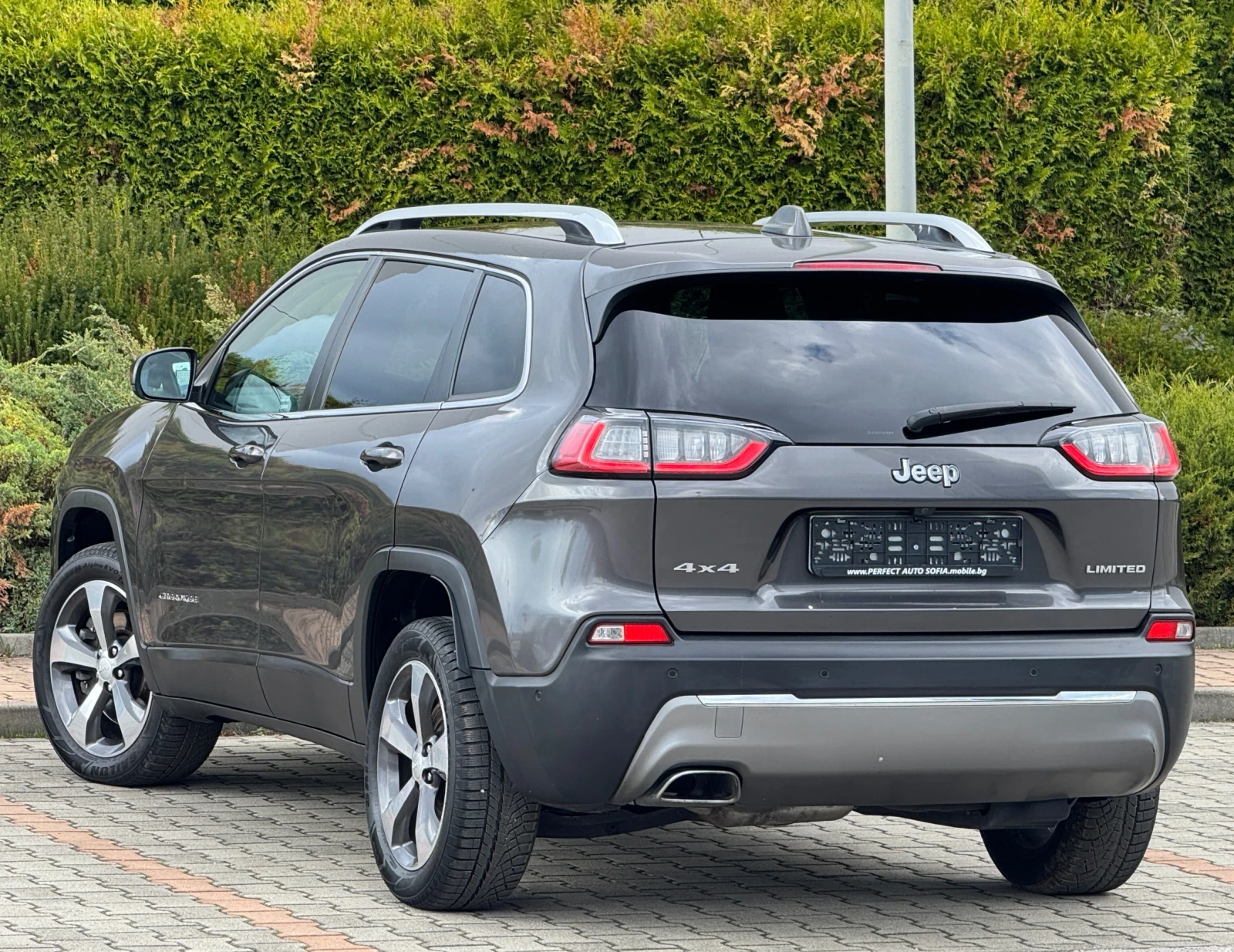 Jeep Cherokee 2.2D-AWD-KEYLESS-КАМЕРА-ПОДГРЕВ-НАВИ-160X.KM-НОВА! - изображение 3
