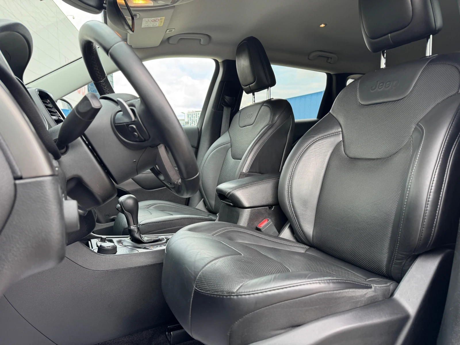Jeep Cherokee 2.2D-AWD-KEYLESS-КАМЕРА-ПОДГРЕВ-НАВИ-160X.KM-НОВА! - изображение 10