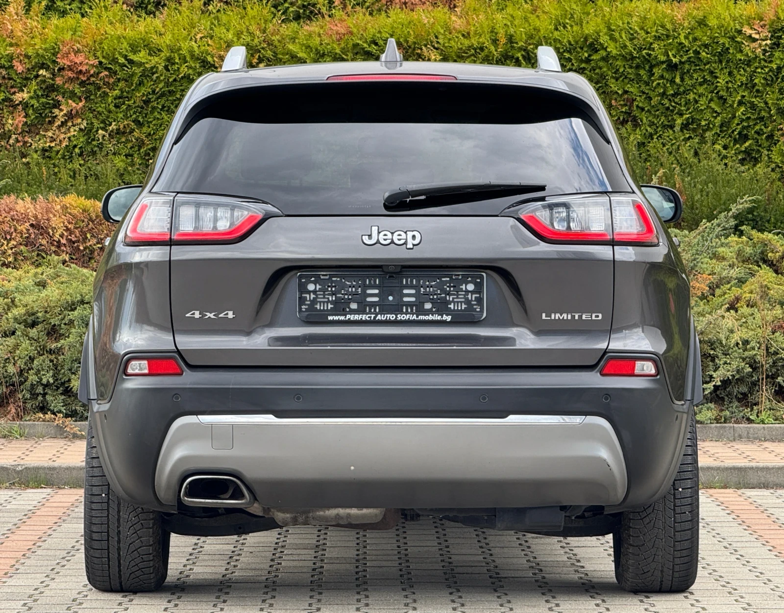 Jeep Cherokee 2.2D-AWD-KEYLESS-КАМЕРА-ПОДГРЕВ-НАВИ-160X.KM-НОВА! - изображение 4