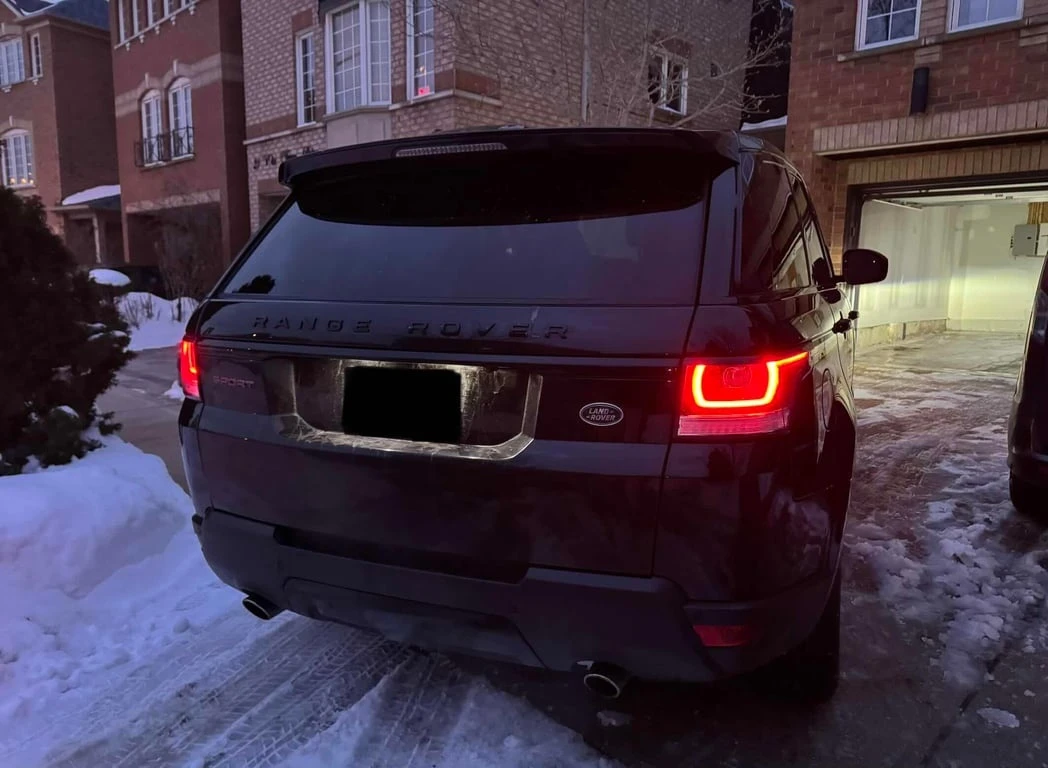 Land Rover Range Rover Sport * 4WD 4dr V8 Supercharged * CARFAX * БЕЗ ПЪРВОНАЧА - изображение 4