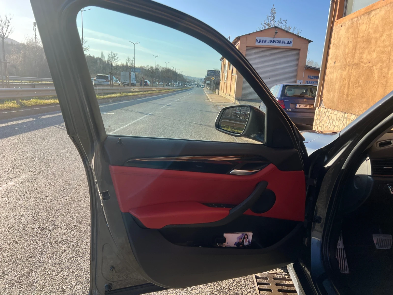 BMW X1 2.5d/X-Drive/подгрев/8ZT/ТОП, снимка 8 - Автомобили и джипове - 53850657