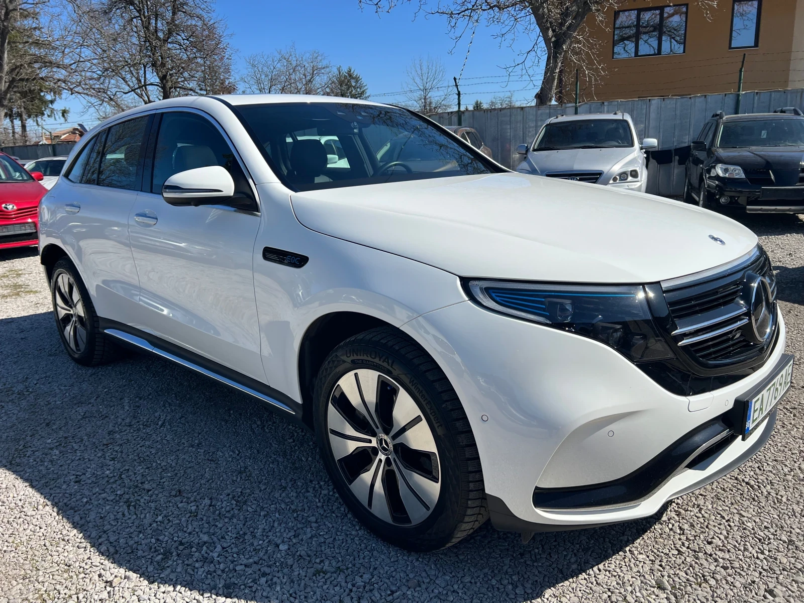Mercedes-Benz EQC 400 AMG* 4MATIC* 2022* Distronik* , снимка 4 - Автомобили и джипове - 53878295