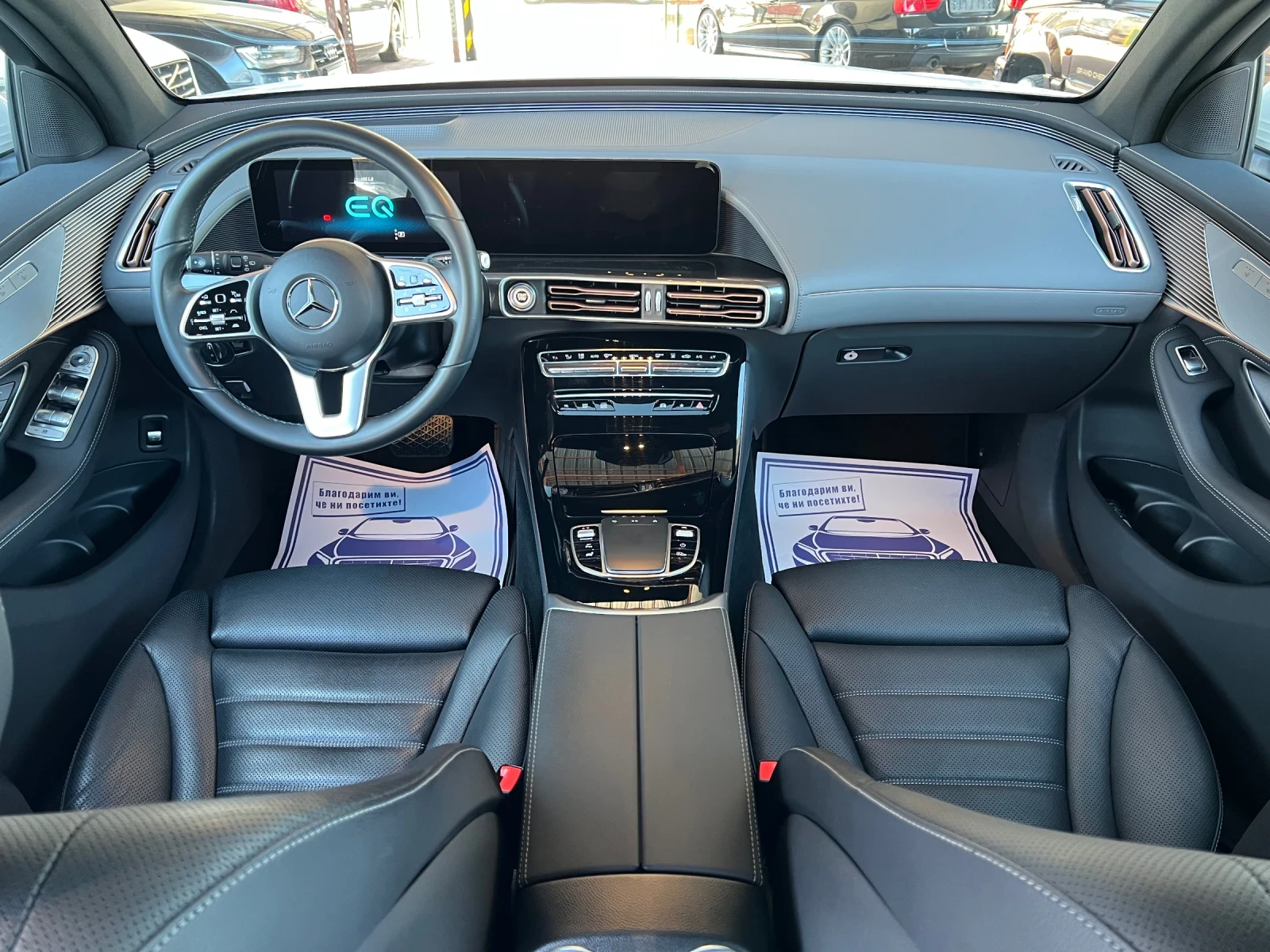 Mercedes-Benz EQC 400 AMG* 4MATIC* 2022* Distronik* , снимка 10 - Автомобили и джипове - 53878295