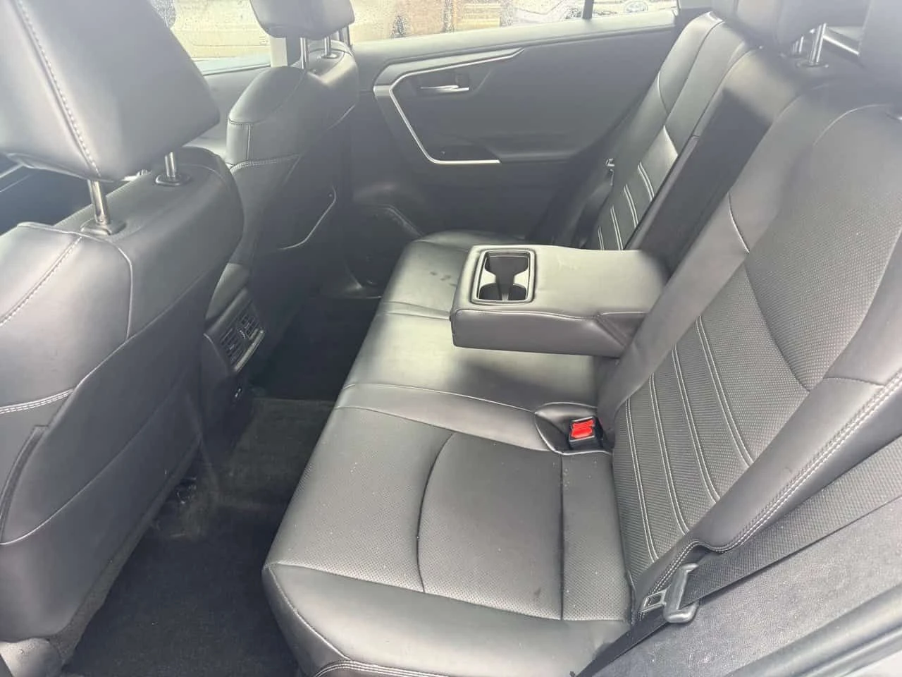 Toyota Rav4 * Limited * CARFAX * ПАНОРАМА * KEYLESS * ПОДГРЕВИ, снимка 13 - Автомобили и джипове - 54053602