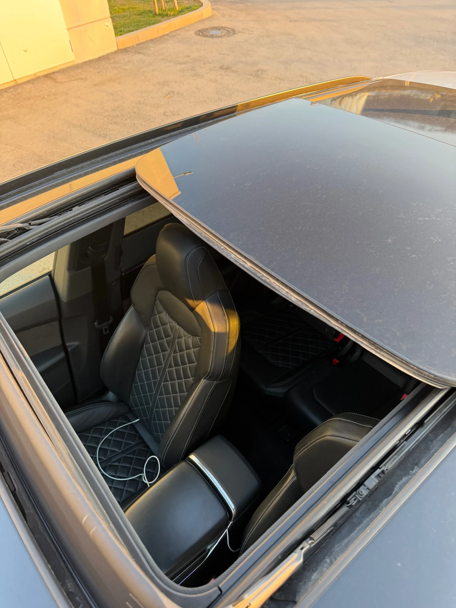 Audi Q8, снимка 6 - Автомобили и джипове - 54070441