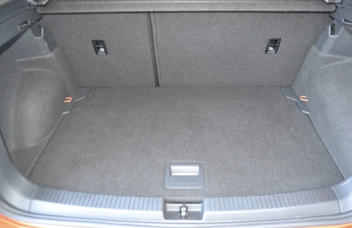 VW T-Cross Гаранционен 37 000км, снимка 17 - Автомобили и джипове - 54139969